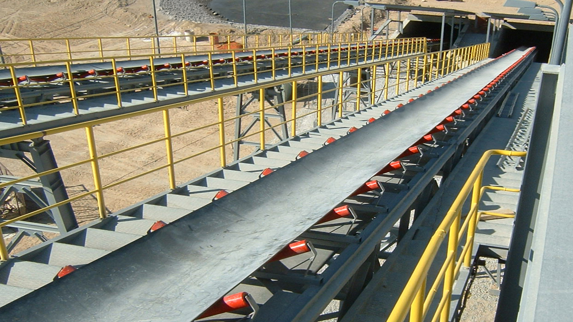 Muldengurtförderer